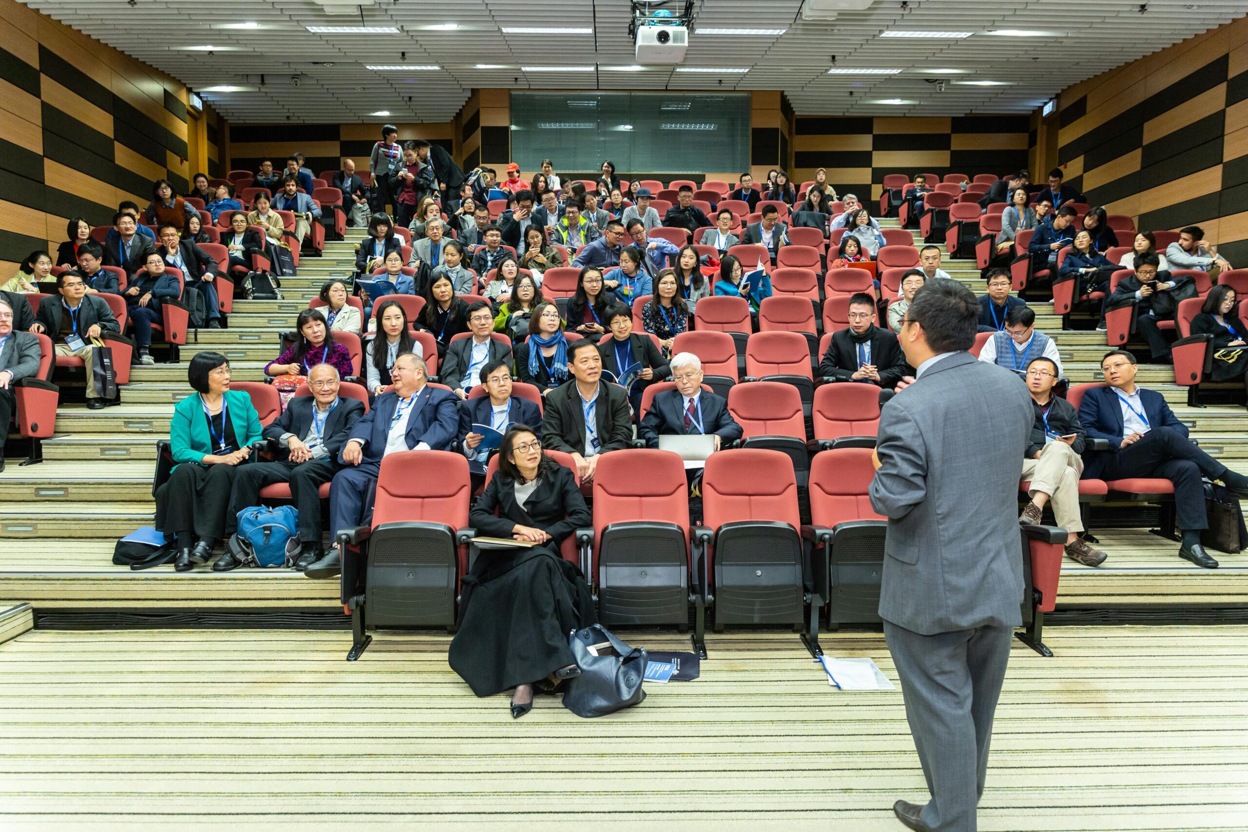Japanese conference interpreter